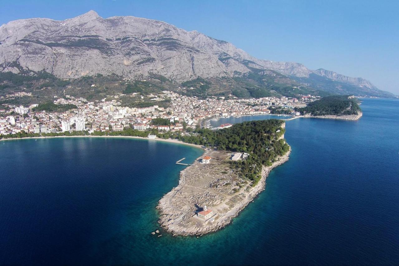 Apartments With A Parking Space Makarska - 11361 Exterior photo